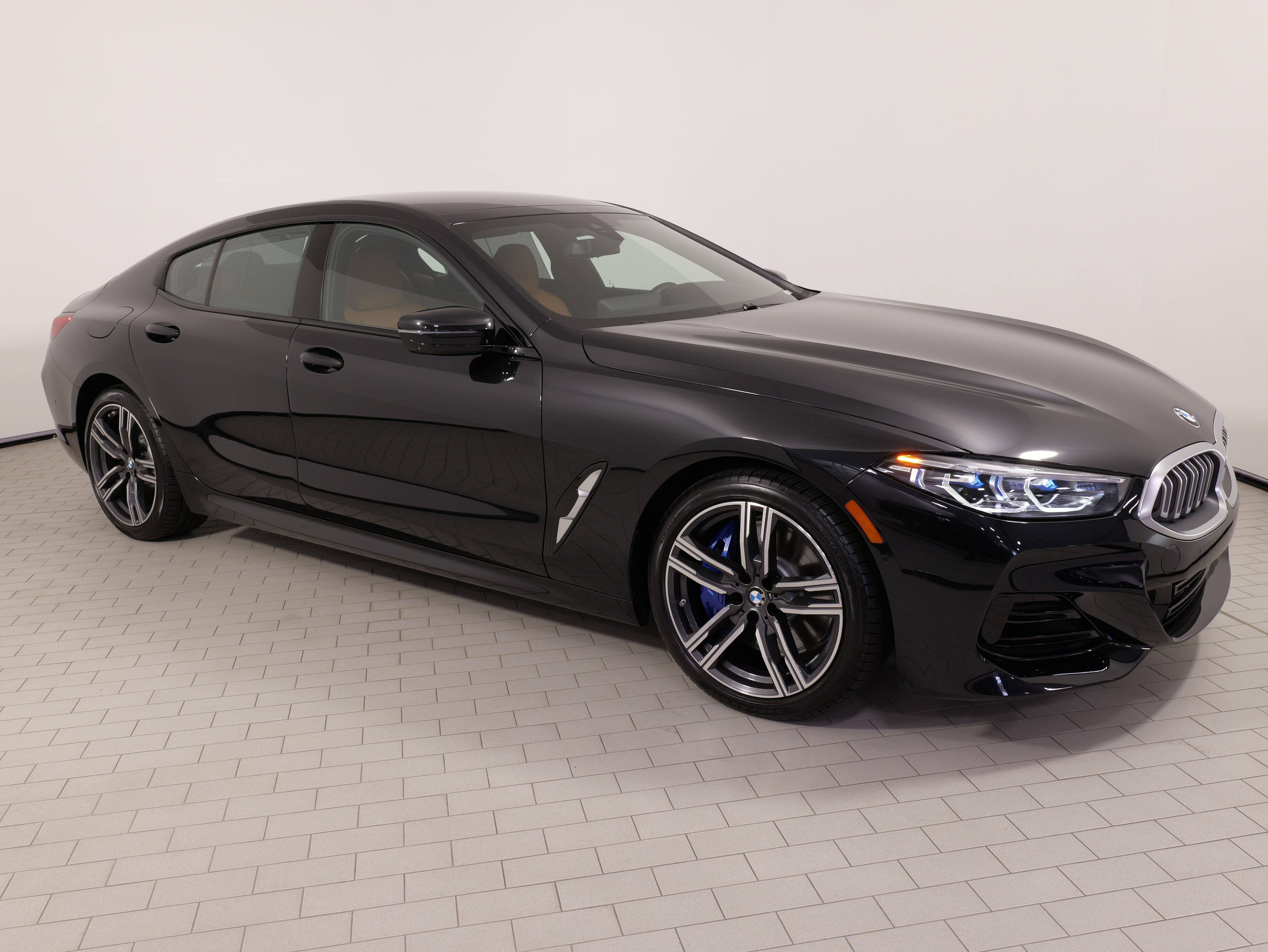 Used 2024 BMW 840i xDrive w/ Driving Assistance Package AWD/4WD image 7