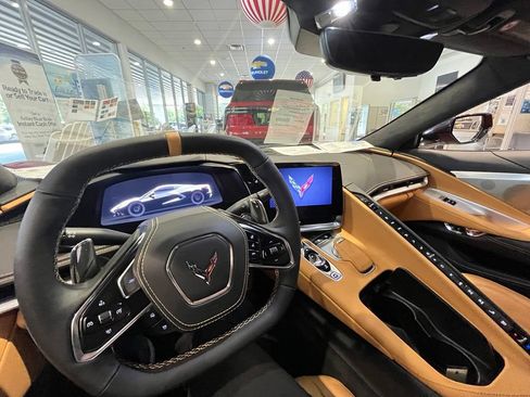 Used 2023 Chevrolet Corvette Stingray Premium Cpe RWD image 17