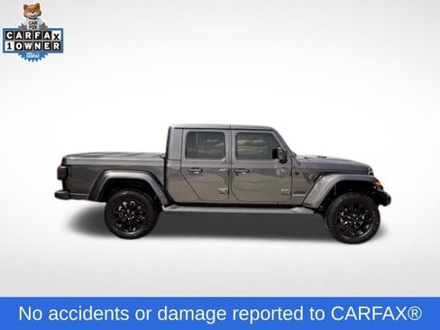 Used 2021 Jeep Gladiator Overland AWD/4WD image 2