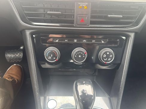 Used 2025 Volkswagen Taos S image 20