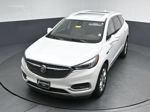 Used 2019 Buick Enclave Avenir w/ Avenir Technology Package AWD/4WD image 47
