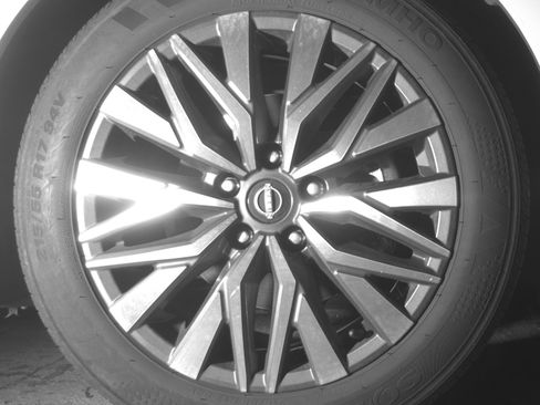 Used 2025 Nissan Altima 2.5 SV FWD image 13