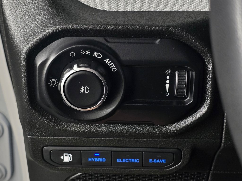 Used 2024 Jeep Wrangler Unlimited AWD/4WD image 24