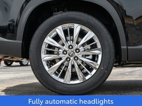 New 2026 Toyota Grand Highlander AWD image 9