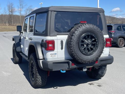Used 2023 Jeep Wrangler Unlimited Rubicon 4xe image 6