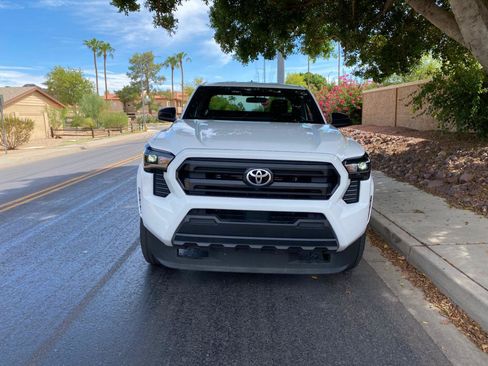 Used 2026 Toyota Tacoma SR RWD image 3