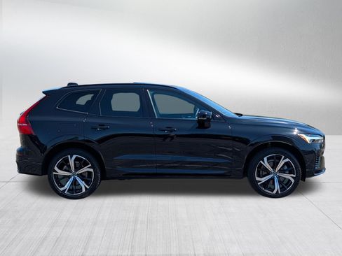 Used 2022 Volvo XC60 T8 R-Design AWD/4WD image 8