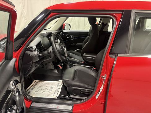 Used 2024 MINI Cooper S FWD image 2