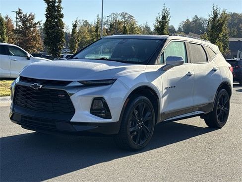 Used 2022 Chevrolet Blazer RS w/ Enhanced Convenience Package image 7