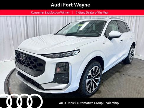 New 2026 Audi Q3 quattro 2.0T image 1