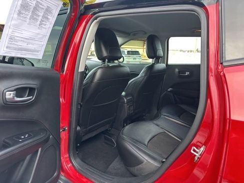 Certified 2020 Jeep Compass Latitude image 23