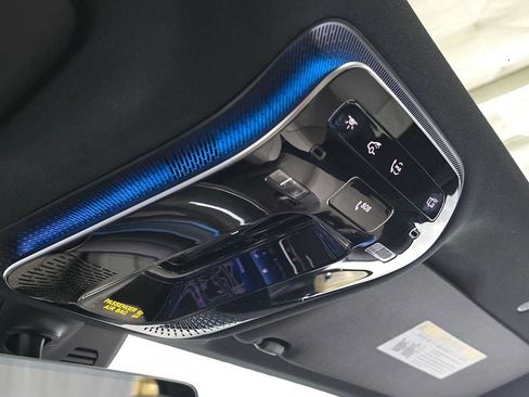 Used 2023 Mercedes-Benz GLC 300 4MATIC image 34