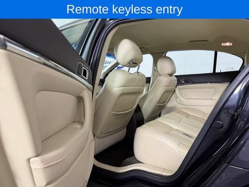 Used 2014 Lincoln MKS FWD image 14