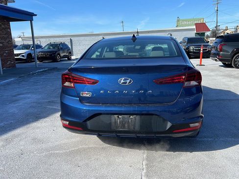 Used 2020 Hyundai Elantra Value Edition w/ Cargo Package (C1) image 4