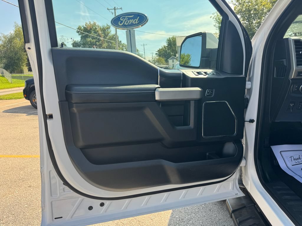 Used 2019 Ford F150 Lariat w/ Equipment Group 502A Luxury AWD/4WD image 21