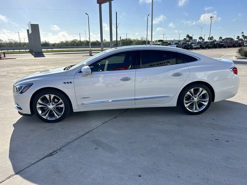 Used 2019 Buick LaCrosse Avenir image 4