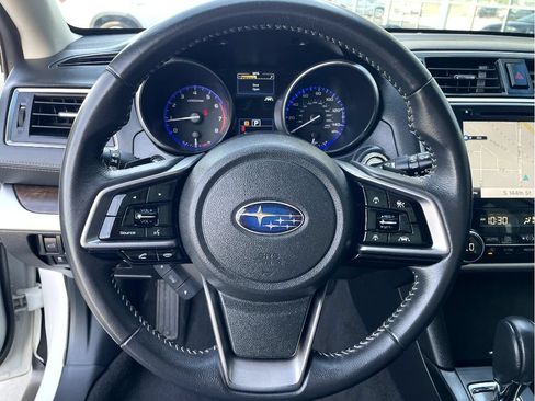 Used 2018 Subaru Outback 2.5i Limited AWD/4WD image 13