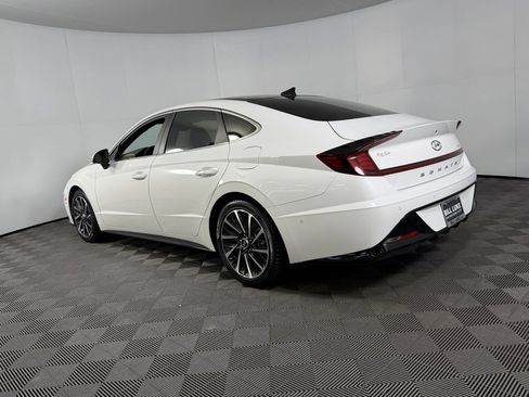 Used 2023 Hyundai Sonata Limited image 9