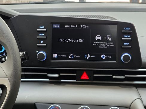 New 2026 Hyundai Elantra SE image 16