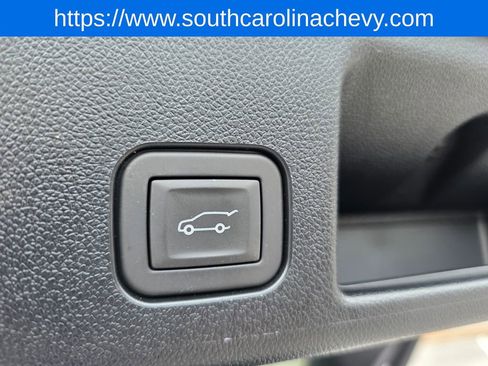 Used 2025 Chevrolet Equinox EV LT image 35