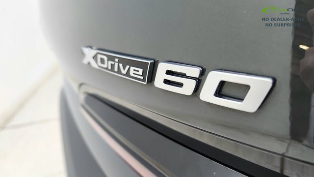 Used 2023 BMW i7 xDrive60 AWD/4WD image 18