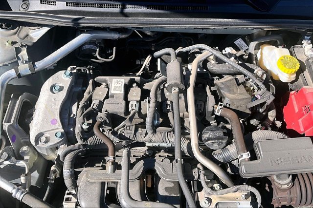 Used 2025 Nissan Sentra SV w/ SV Premium Package FWD image 31