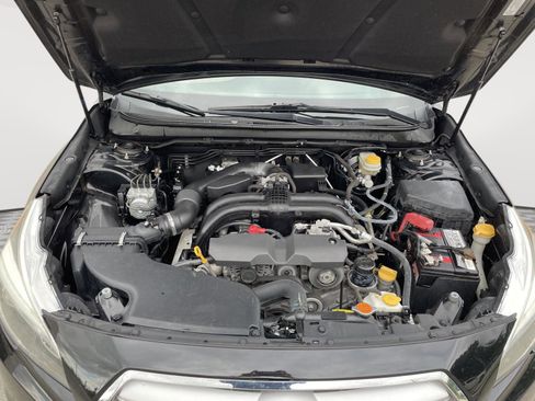 Used 2016 Subaru Legacy 2.5i Premium AWD/4WD image 8