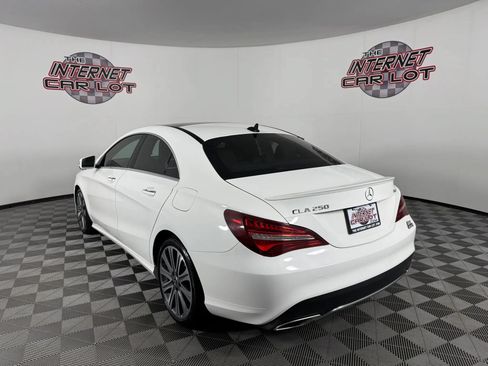 Used 2019 Mercedes-Benz CLA 250 4MATIC image 5