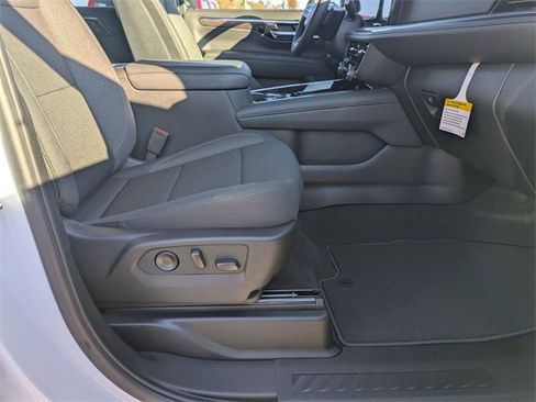 New 2026 Chevrolet Tahoe LS w/ Max Trailering Package image 39