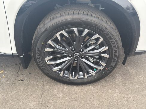 New 2026 Nissan Rogue Platinum w/ Tech Package image 9