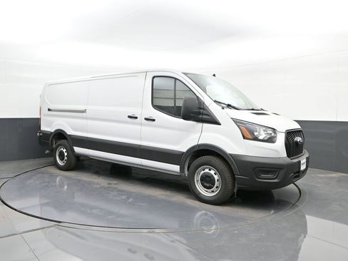 Used 2024 Ford Transit 250 Low Roof image 4
