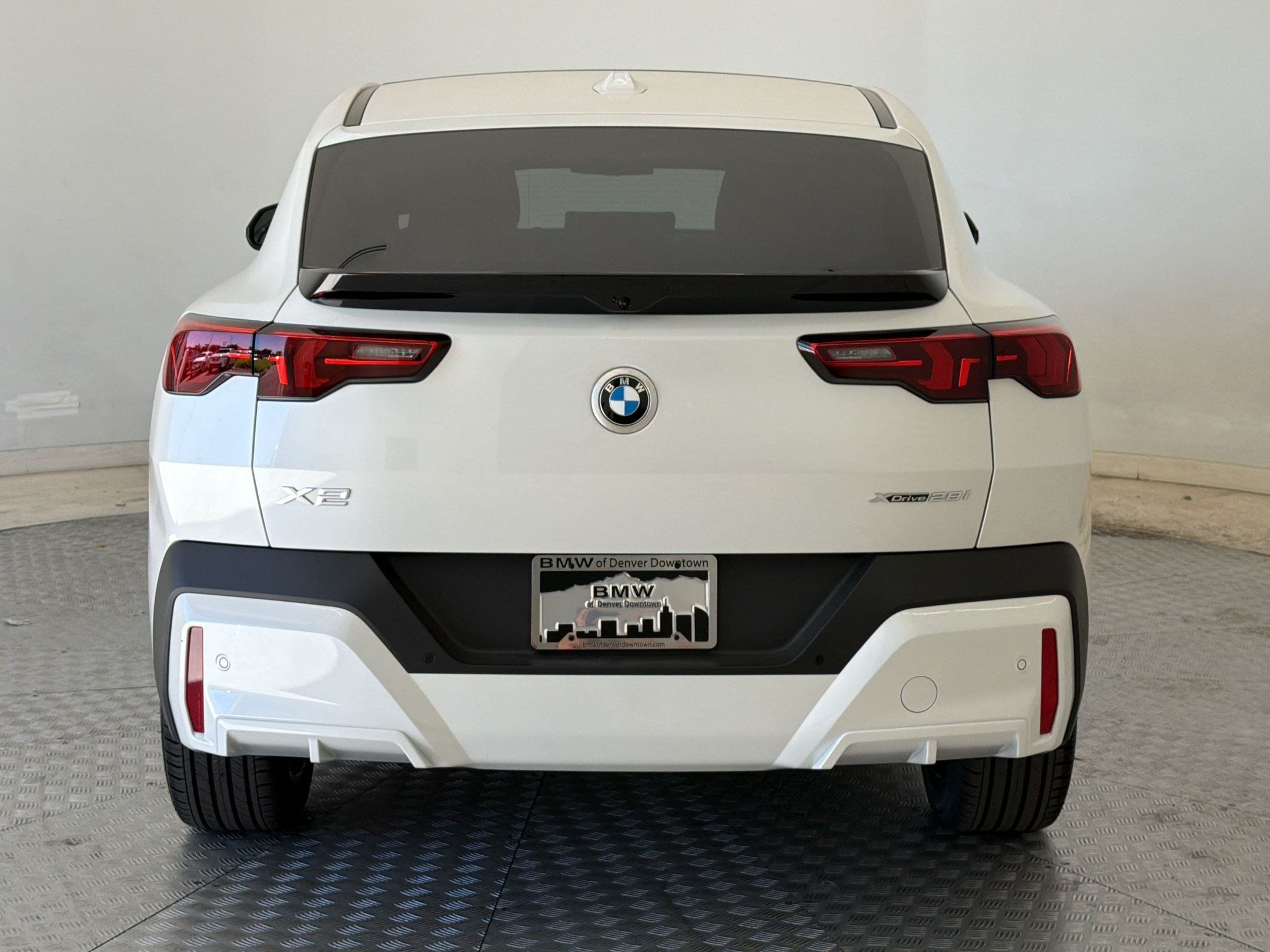 New 2026 BMW X2 xDrive28i w/ Technology Package AWD/4WD image 10