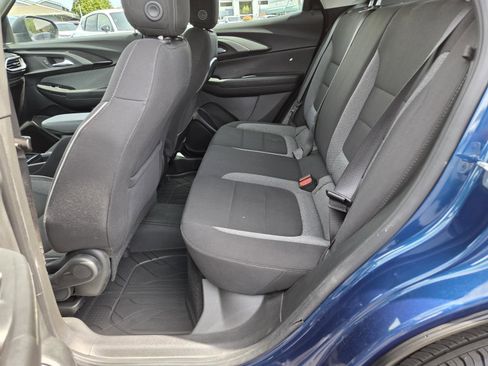 Used 2021 Chevrolet TrailBlazer LS AWD/4WD image 14