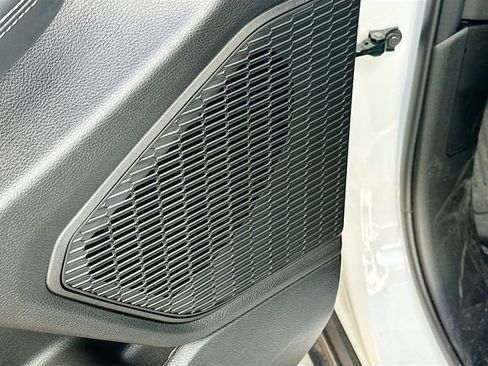 New 2025 Jeep Grand Cherokee Laredo w/ Luxury Tech Group I image 19