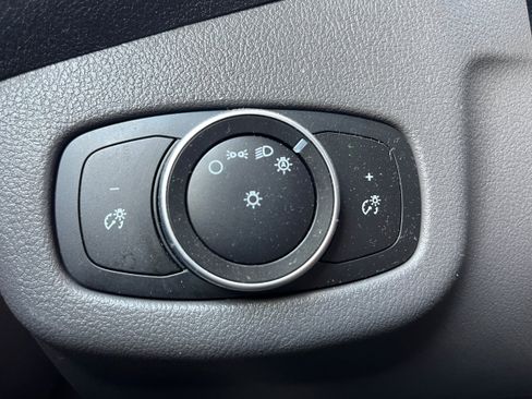 Used 2020 Ford Transit Connect XL FWD image 18
