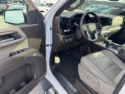 Used 2022 GMC Sierra 1500 SLT w/ SLT Premium Plus Package image 14