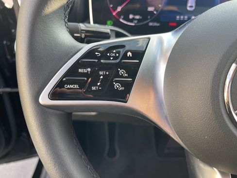 Certified 2025 Mercedes-Benz C 300 Sedan image 19