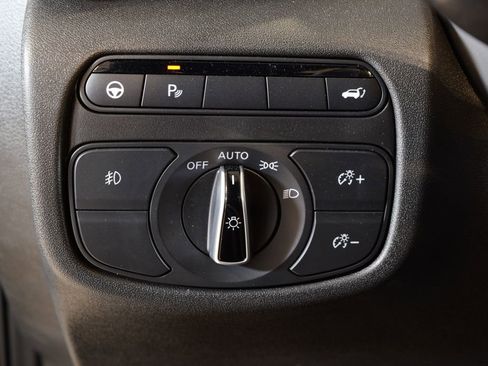 Certified 2025 INFINITI QX55 Luxe w/ Cargo Package image 15