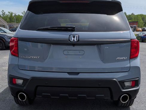 Used 2023 Honda Passport EX-L image 10