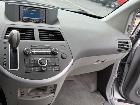 Used 2009 Nissan Quest SE w/ Seat Pkg image 26