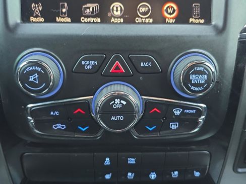 Used 2017 RAM 1500 Sport w/ Convenience Group image 18