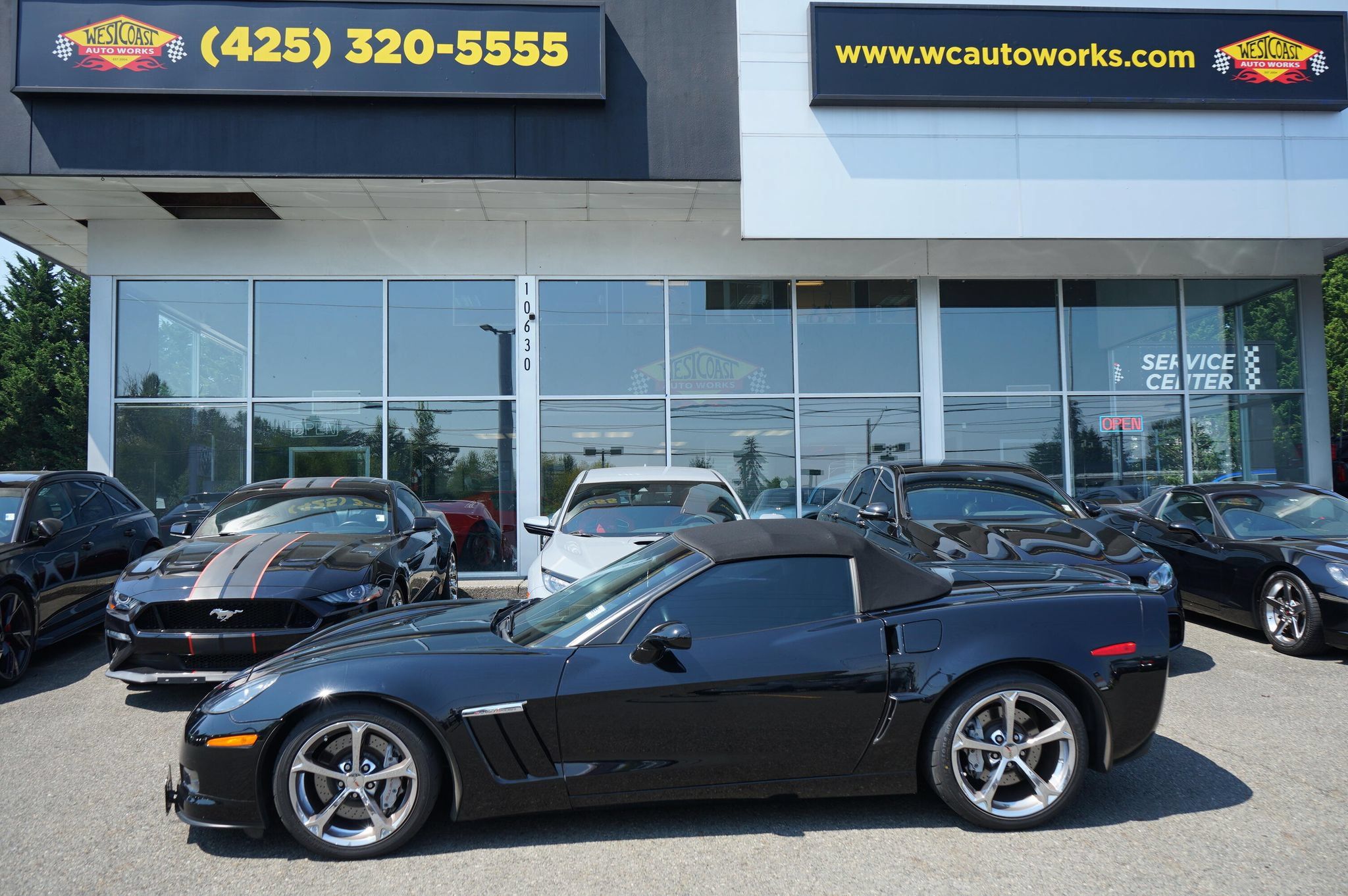 Used 2010 Chevrolet Corvette Grand Sport w/ Preferred Equipment Group RWD image 7