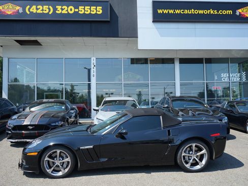 Used 2010 Chevrolet Corvette Grand Sport w/ Preferred Equipment Group RWD image 7
