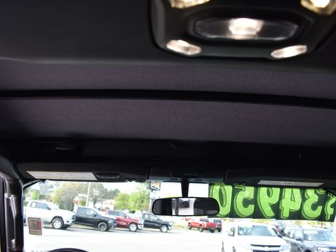 Used 2020 Jeep Gladiator Rubicon w/ Trailer Tow Package image 29