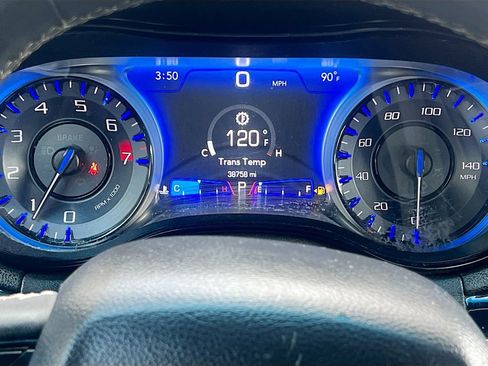 Used 2023 Chrysler 300 S RWD image 12