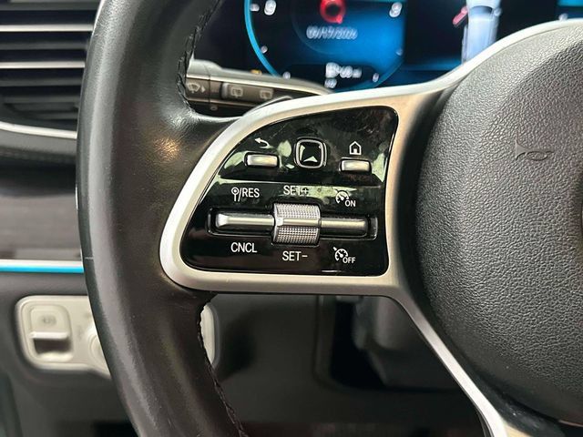 Used 2020 Mercedes-Benz GLS 450 4MATIC image 31