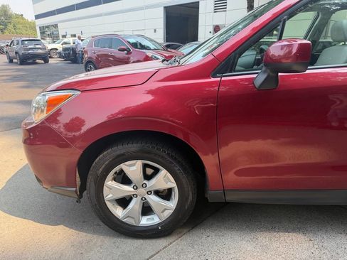 Used 2016 Subaru Forester 2.5i Premium w/ All-Weather Package AWD/4WD image 8