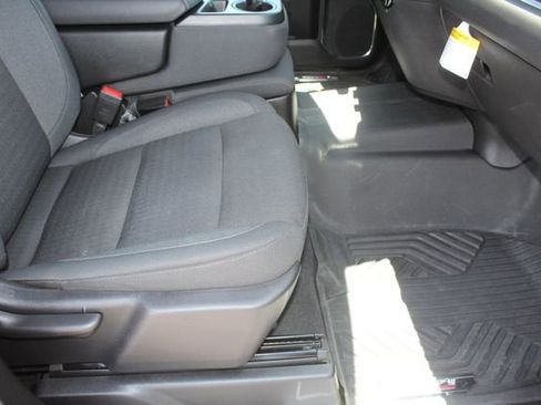 Used 2026 Chevrolet Silverado 1500 LT AWD/4WD image 16