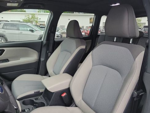 Certified 2025 Subaru Forester Premium AWD/4WD image 20