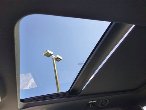 Used 2025 Ford Explorer ST w/ Sun And Sound Package image 20